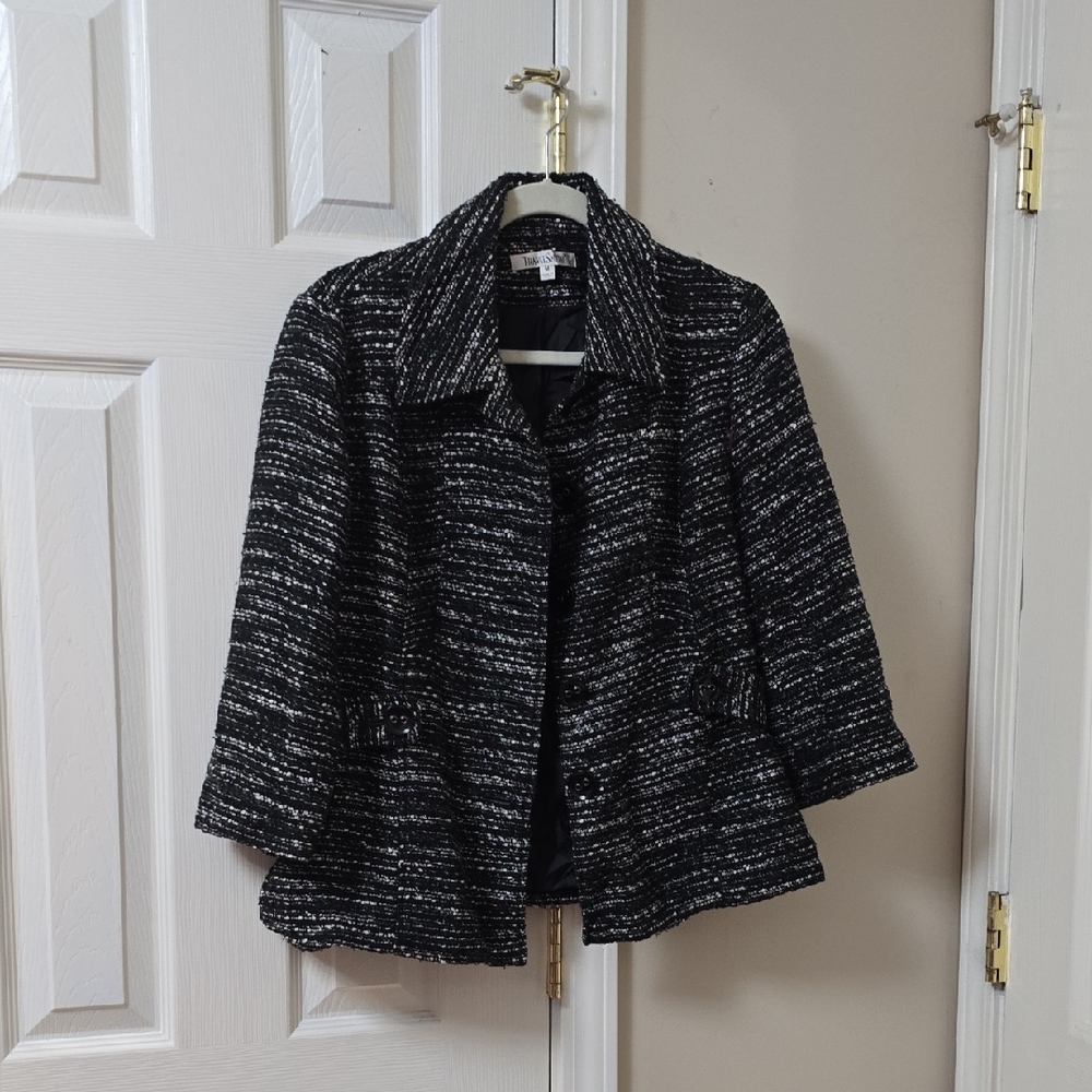 TravelSmith Black and White Textured Blazer